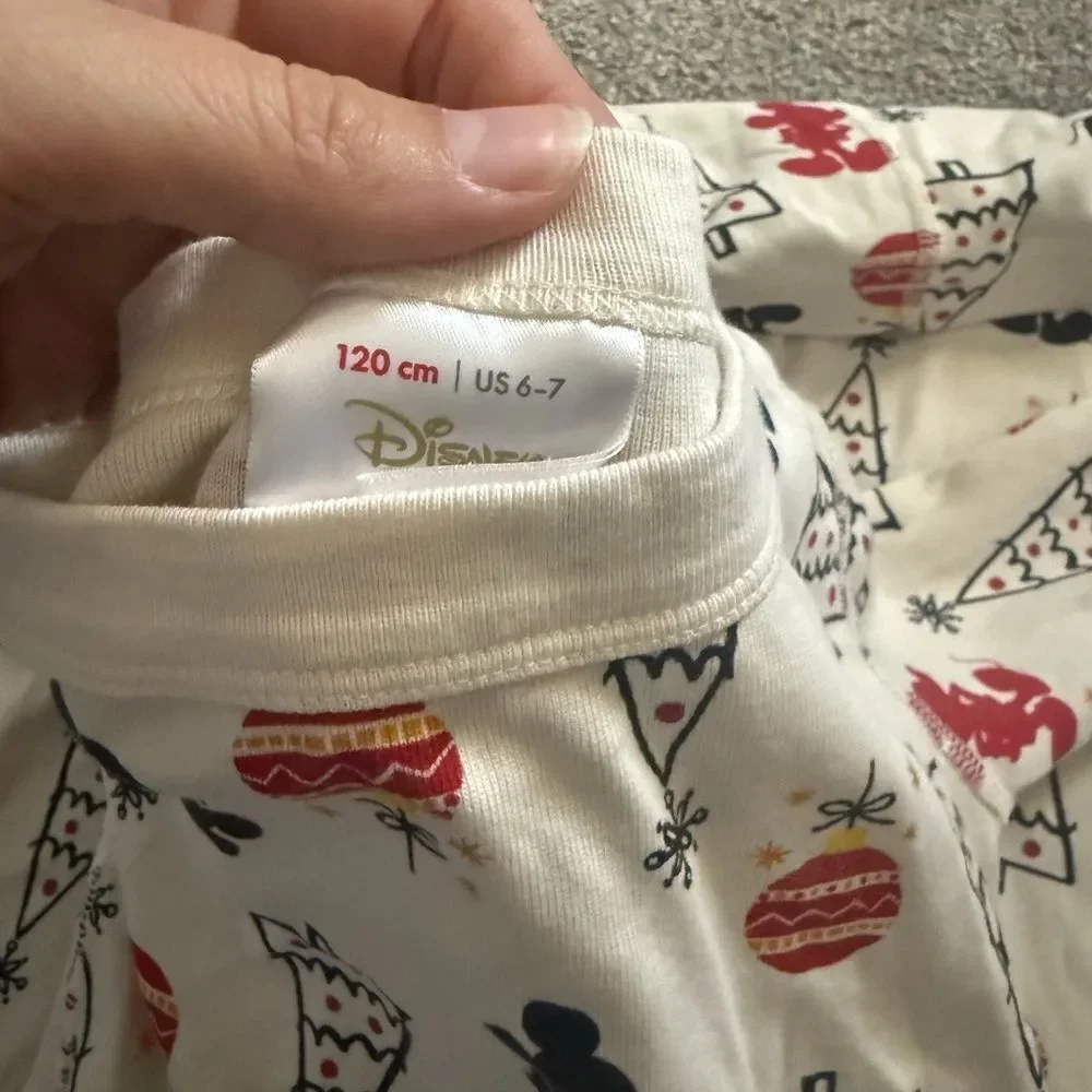 Hanna Andersson Mickey Mouse Holiday Tree Pajama Set Sz 120cm